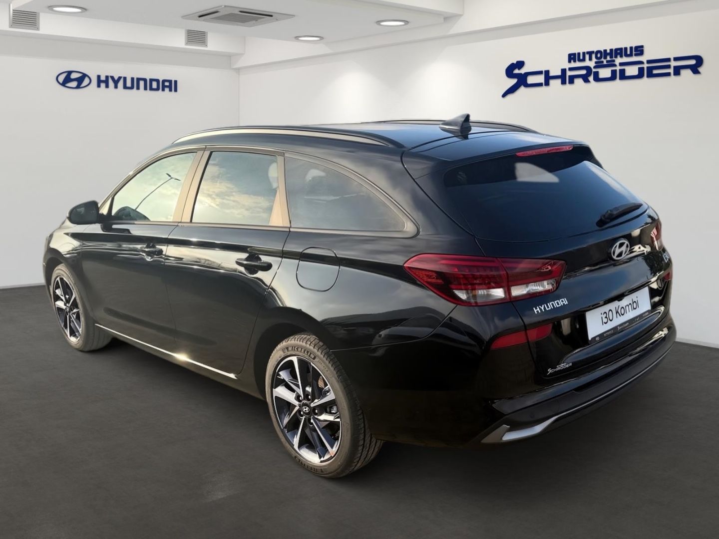 Fahrzeugabbildung Hyundai i30 Advantage Kombi1.0 T-GDI