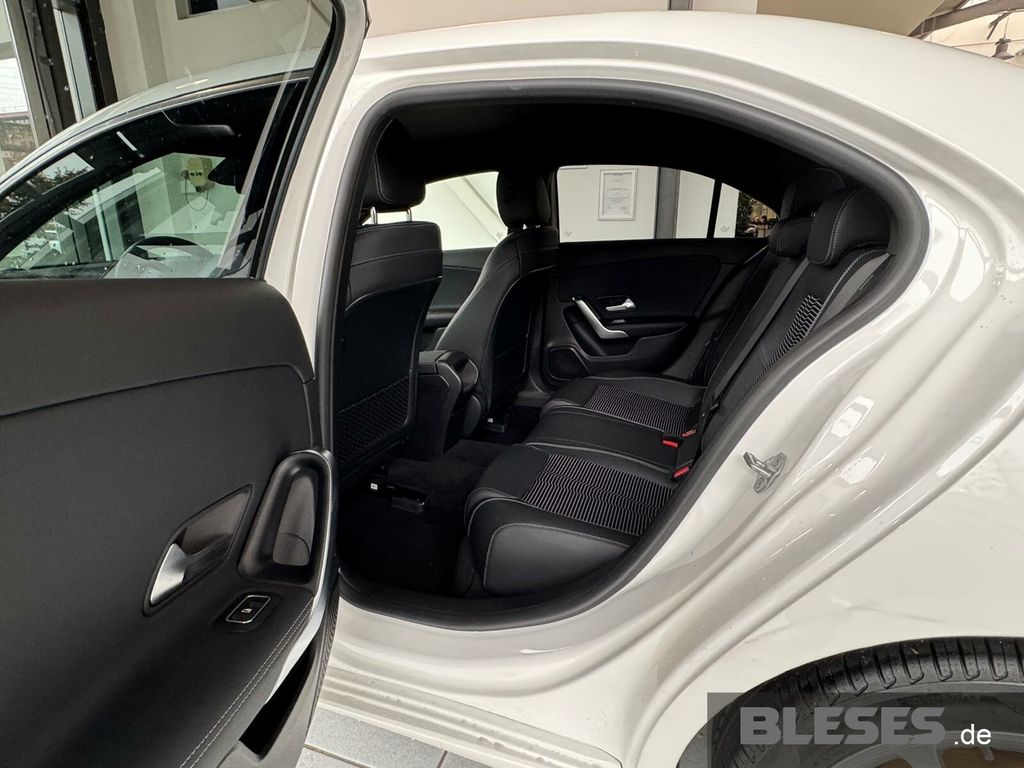 MERCEDES-BENZ A 180 – Bild 15