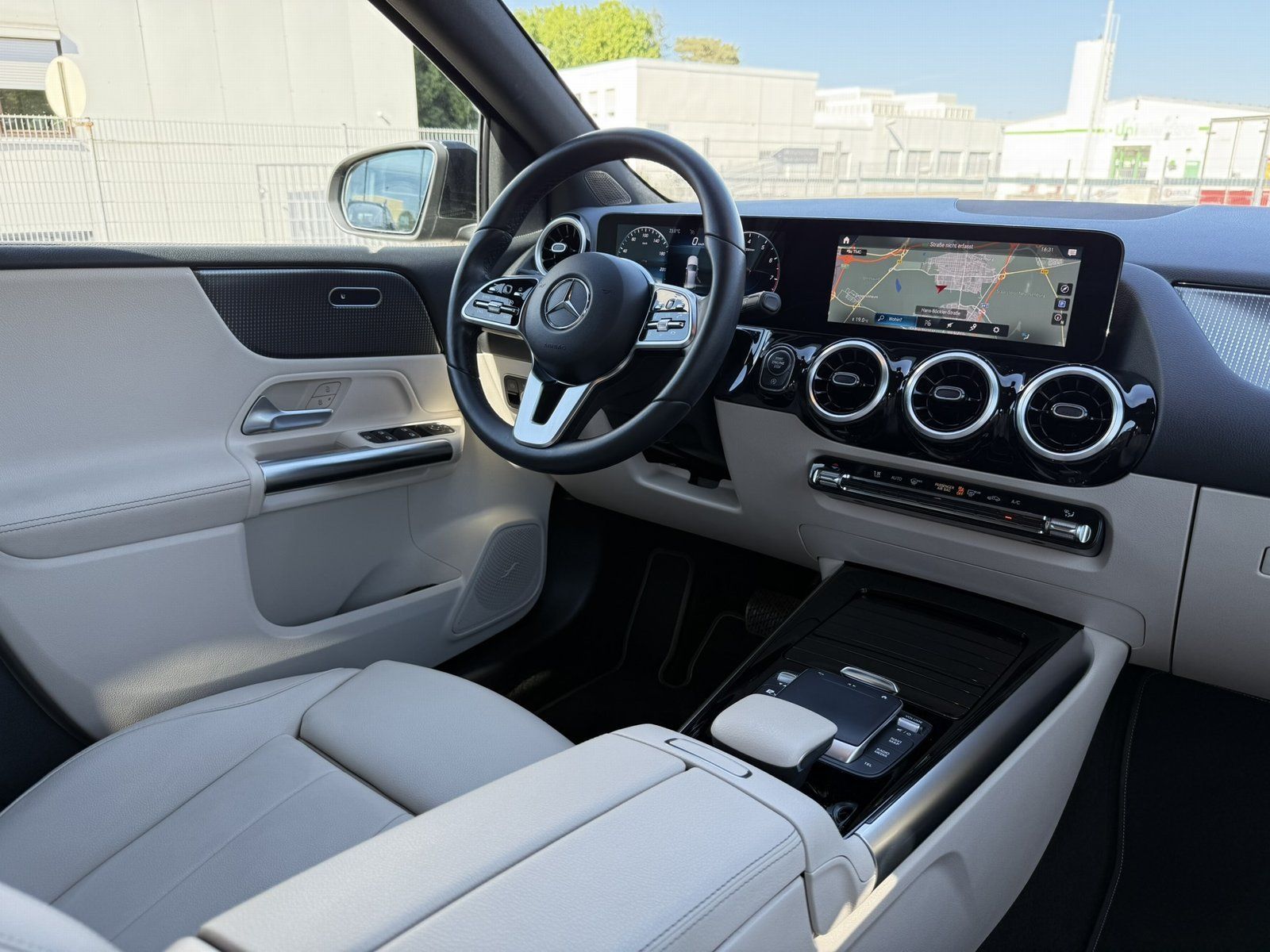 Fahrzeugabbildung Mercedes-Benz B 200 Progressive KAMERA*MULTIBEAM*NIGHT-PAKET*
