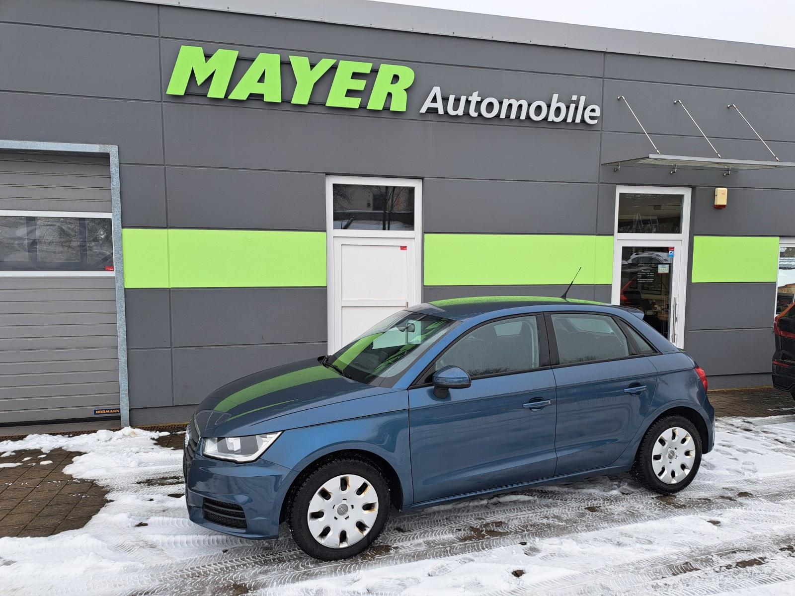 Audi A1 Sportback basis "Navi-PDC-SHZ"