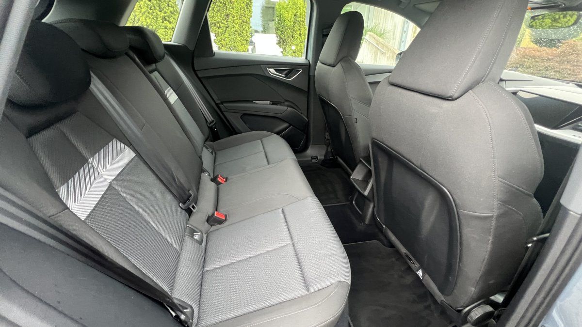 Audi Q4 e-tron   40 e-tron basis foto 11