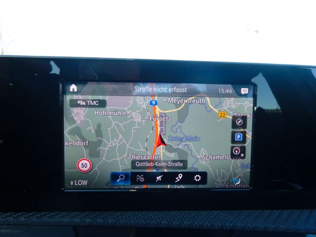 Fahrzeugabbildung Mercedes-Benz A 200d Limo >Navi/R-kamera/PDC/SHZ<