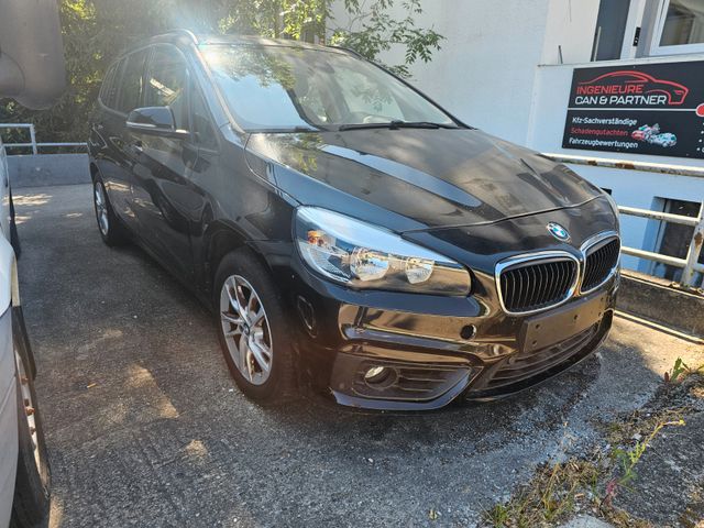 BMW 216 Baureihe 2 Gran Tourer 216 d Advantage