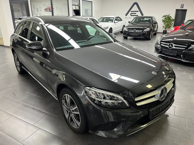 Mercedes-Benz C 200d T-Modell Navi/LED/Pano/Kamera/Smartphone