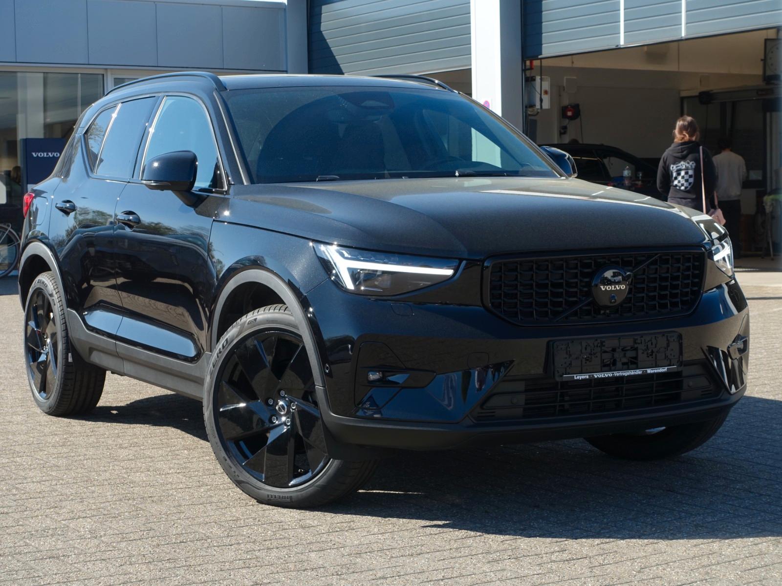 Volvo XC40 Black Edition Plus B3/Pixel/Pano/360°Cam