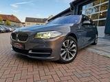 BMW 530 d Touring xDrive 1 Hand Top Zustand 8 Fach - mit Diesel-Antrieb: Braun, Scheckheftgepflegt, Kombi