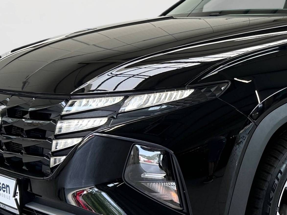 Fahrzeugabbildung Hyundai TUCSON Plug-in-Hybrid  Funktions-Paket, Navigati