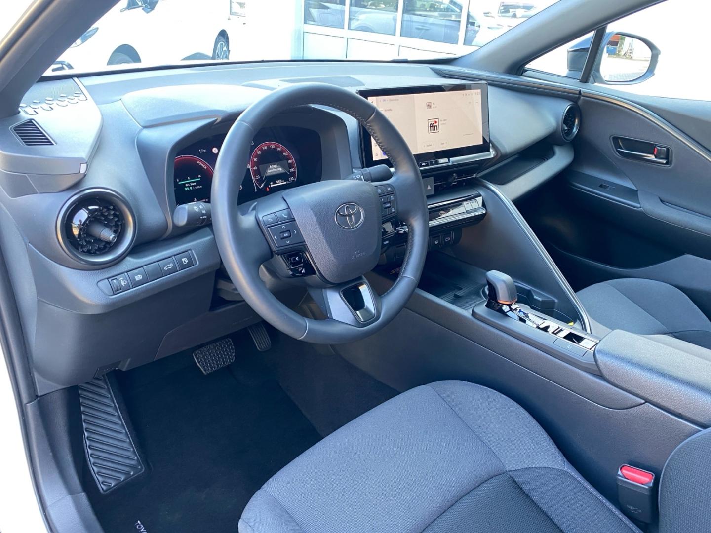 Toyota C-HR 1.8 Hybrid TeamD*NAVI*TECHNIK-PAKET*PDC*SHZ