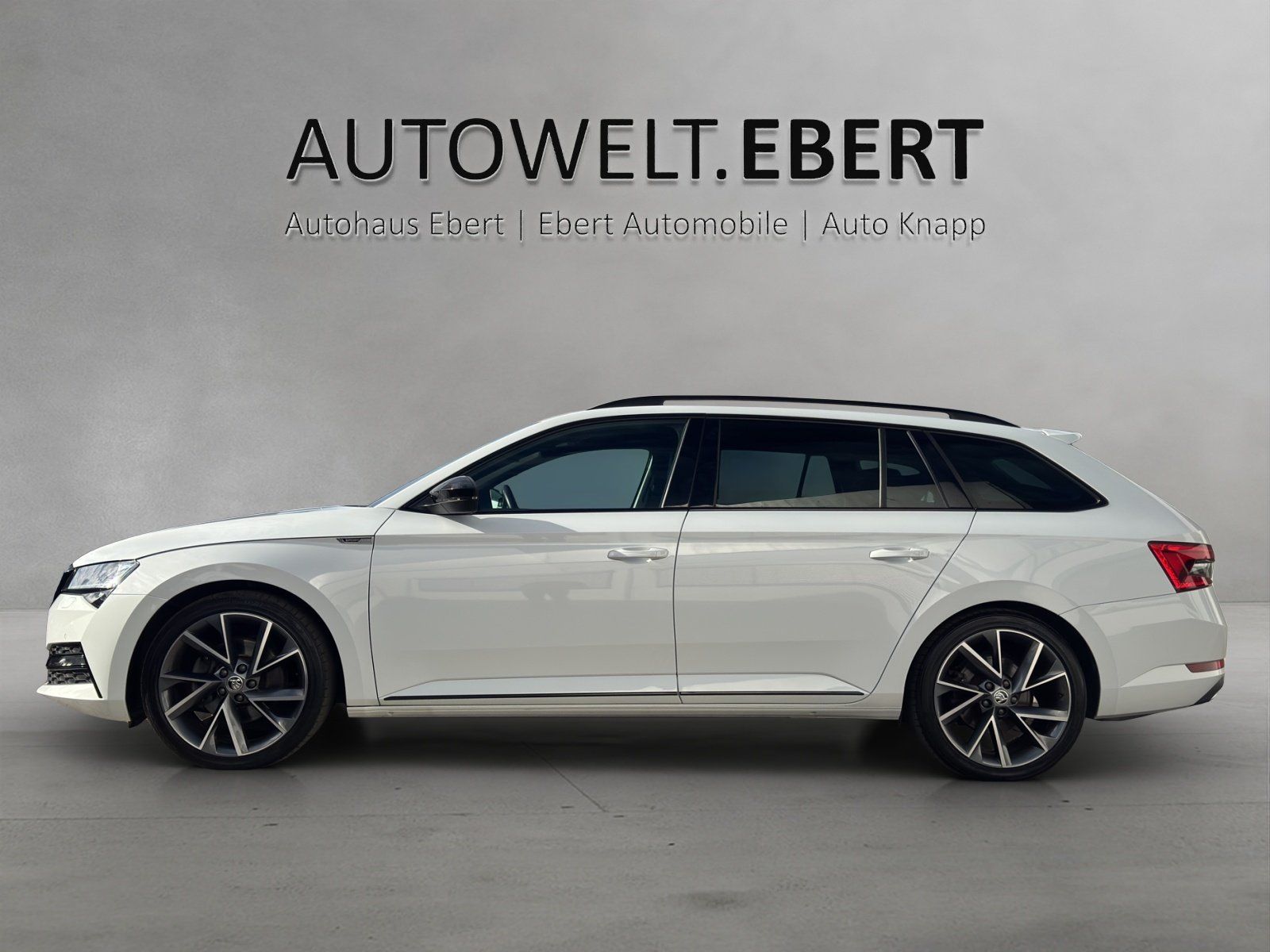 Fahrzeugabbildung SKODA Superb Combi 2.0 TSI Sportline/AHK/ACC/KAMERA/