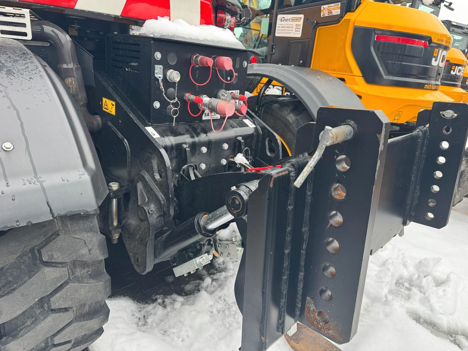 Fahrzeugabbildung JCB Hydradig / Skid-Steer-Aufnahme / nur 375h / 2024