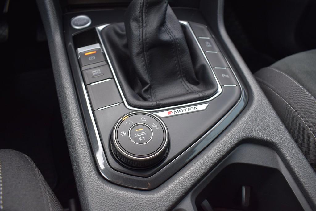 Volkswagen Tiguan TDI 2.0 4Mo/DSG *LED*Nav*ACC*AHK*RüKam, миниатюра 12