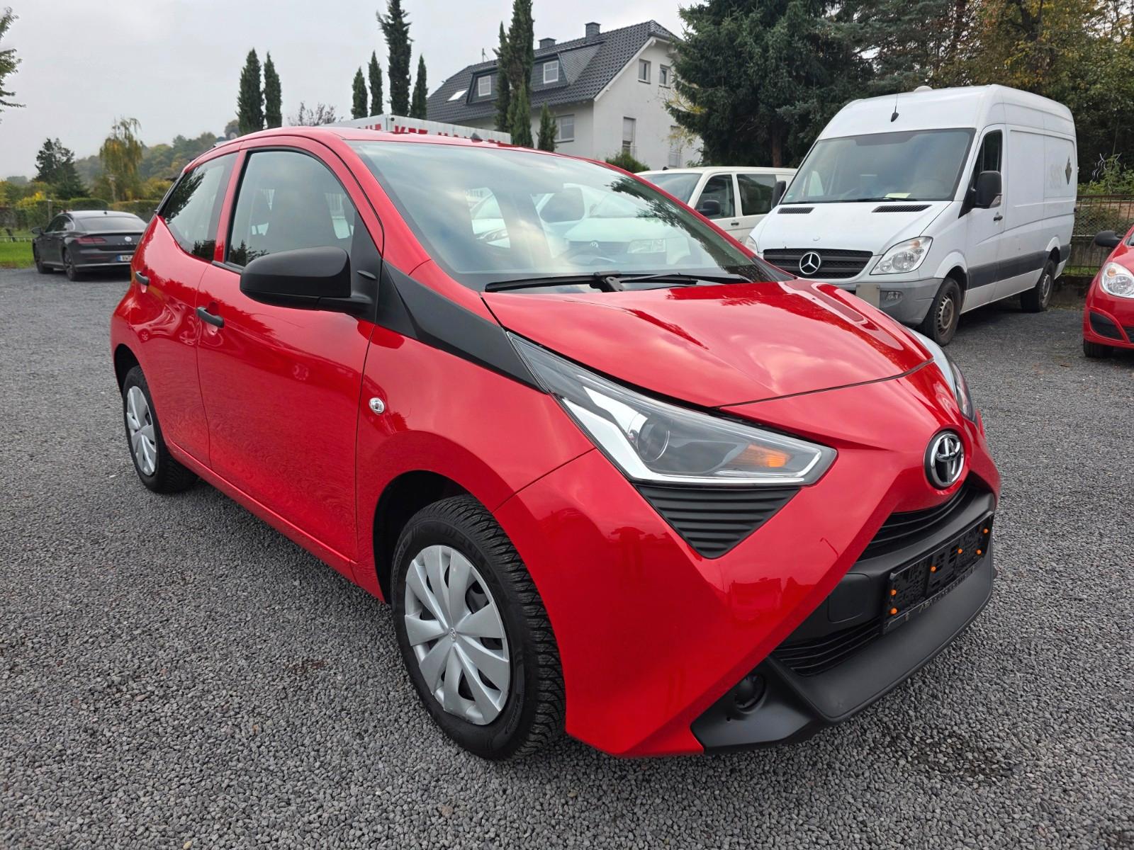 Toyota Aygo AYGO x