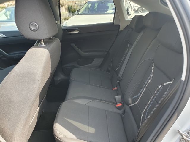 Taigo 1.5 TSI DSG Navi AHK LED Kamera digitales 