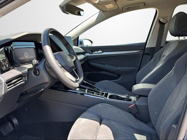 GOLF VIII VARIANT 1.5 eTSI DSG