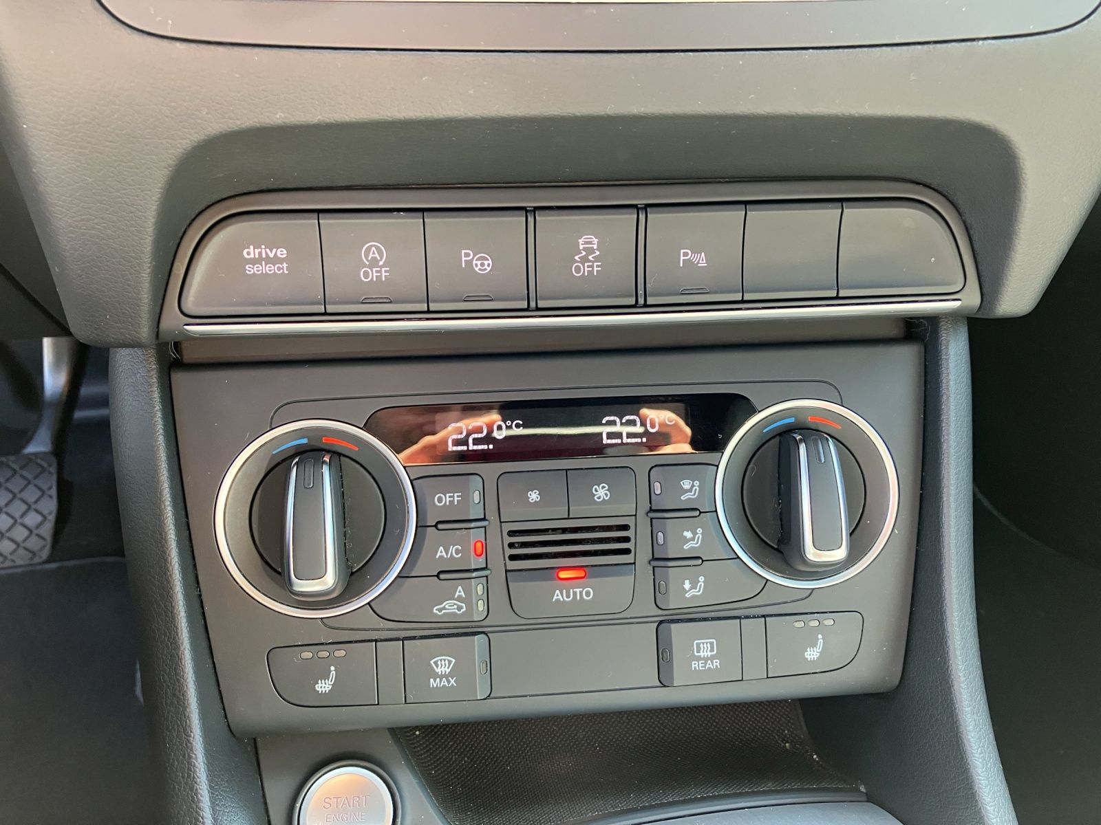 Fahrzeugabbildung Audi Q3 sport quattro S-Line LED Nappa