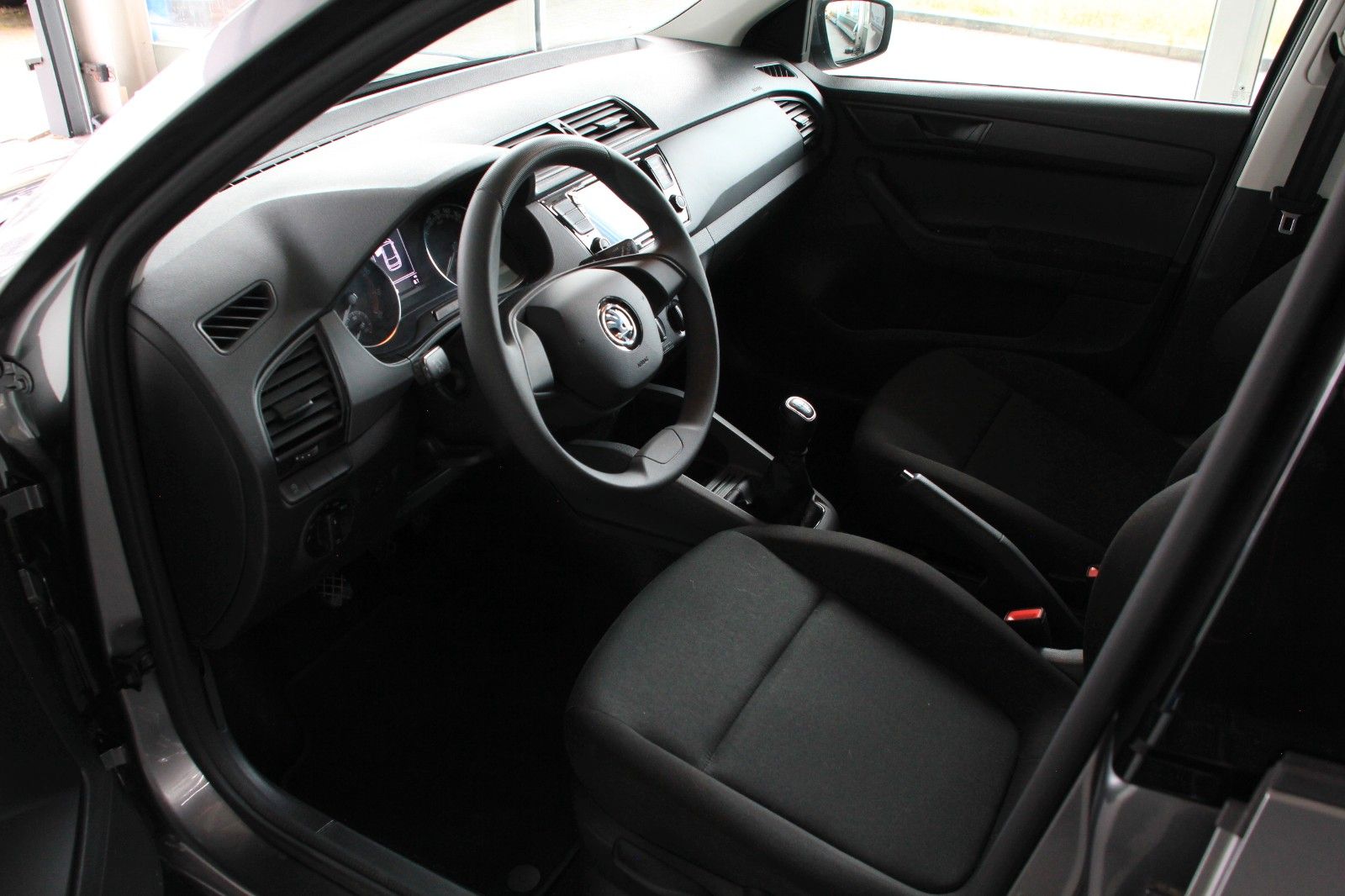 Fahrzeugabbildung SKODA Fabia Combi Active