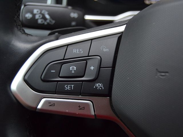 Polo 1.0 TSI 110 PS DSG R-Line IQ.DRIVE/PANORAMA