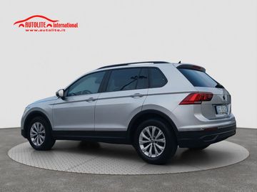 Volkswagen Tiguan - 5