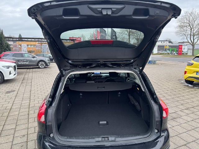 Ford Focus Turnier 1.5 Active X NaviAHK