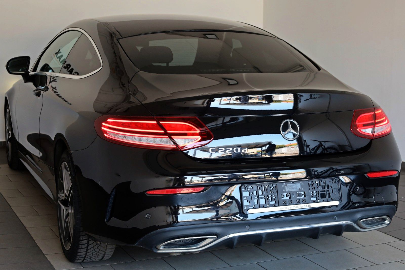 Fahrzeugabbildung Mercedes-Benz C 220d Coupe AMG Line T.Leder,Navi,LED,Kamera,SH