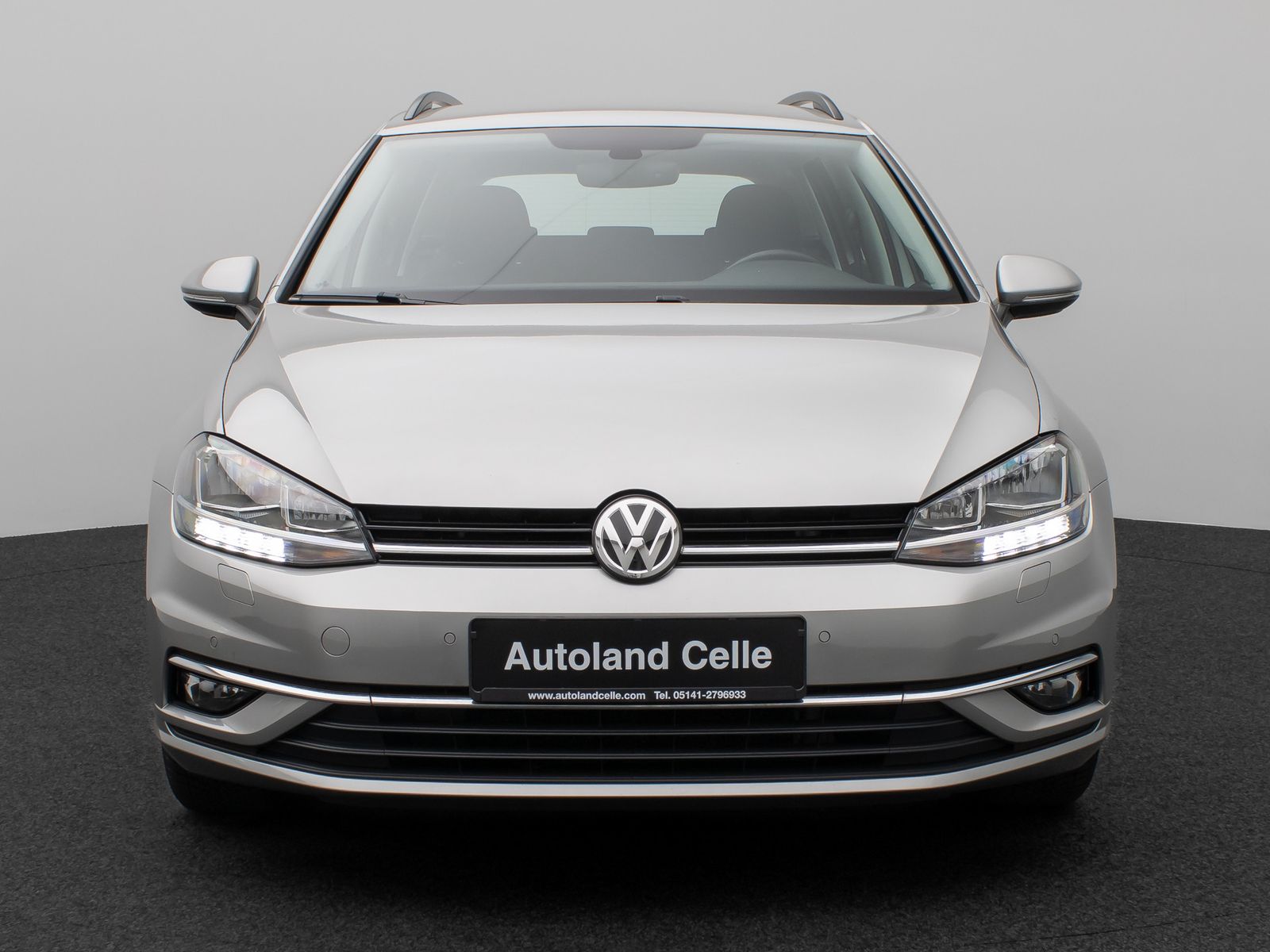 Fahrzeugabbildung Volkswagen Golf VII Variant Comfortline Navi PDC Standheiz