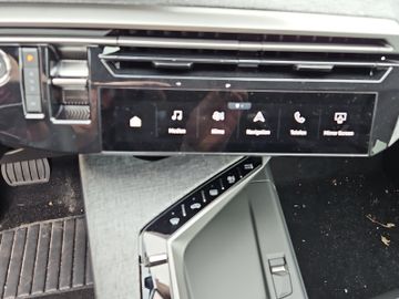 Peugeot 3008 Allure Hybrid Kam.+KeyLess+LED+Navi+SHZ