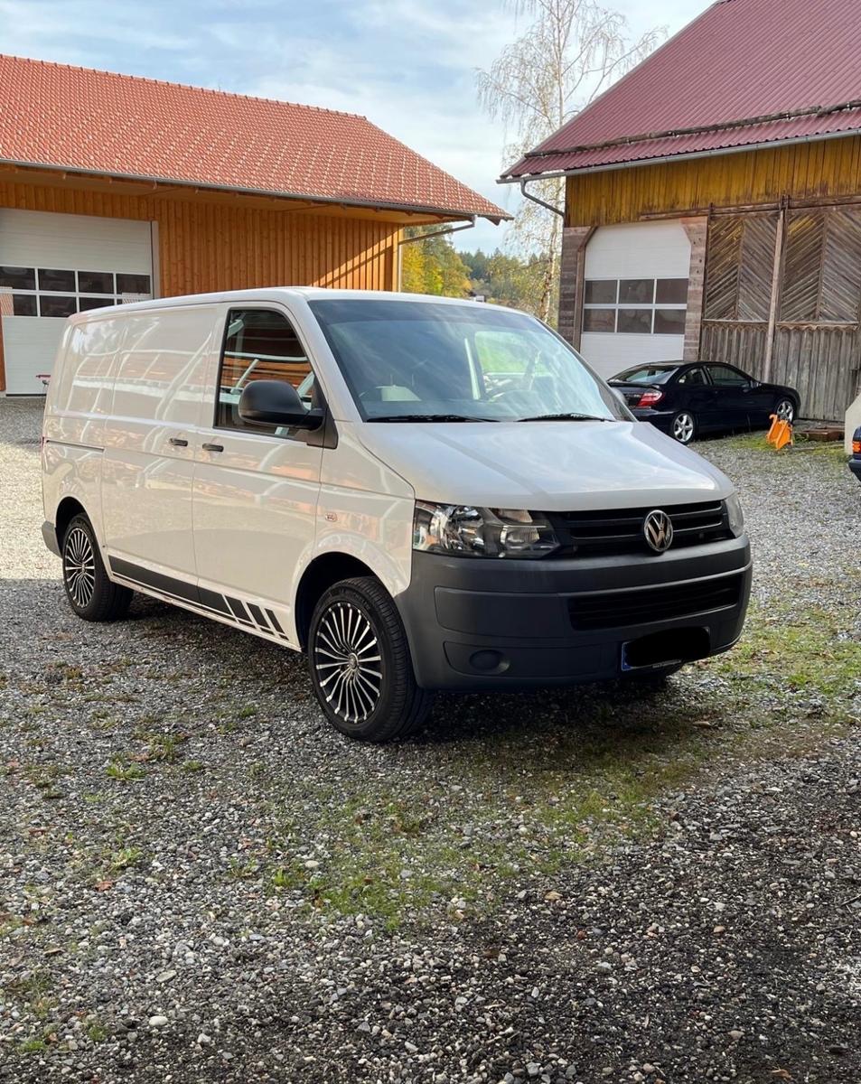 Volkswagen T5 Transporter