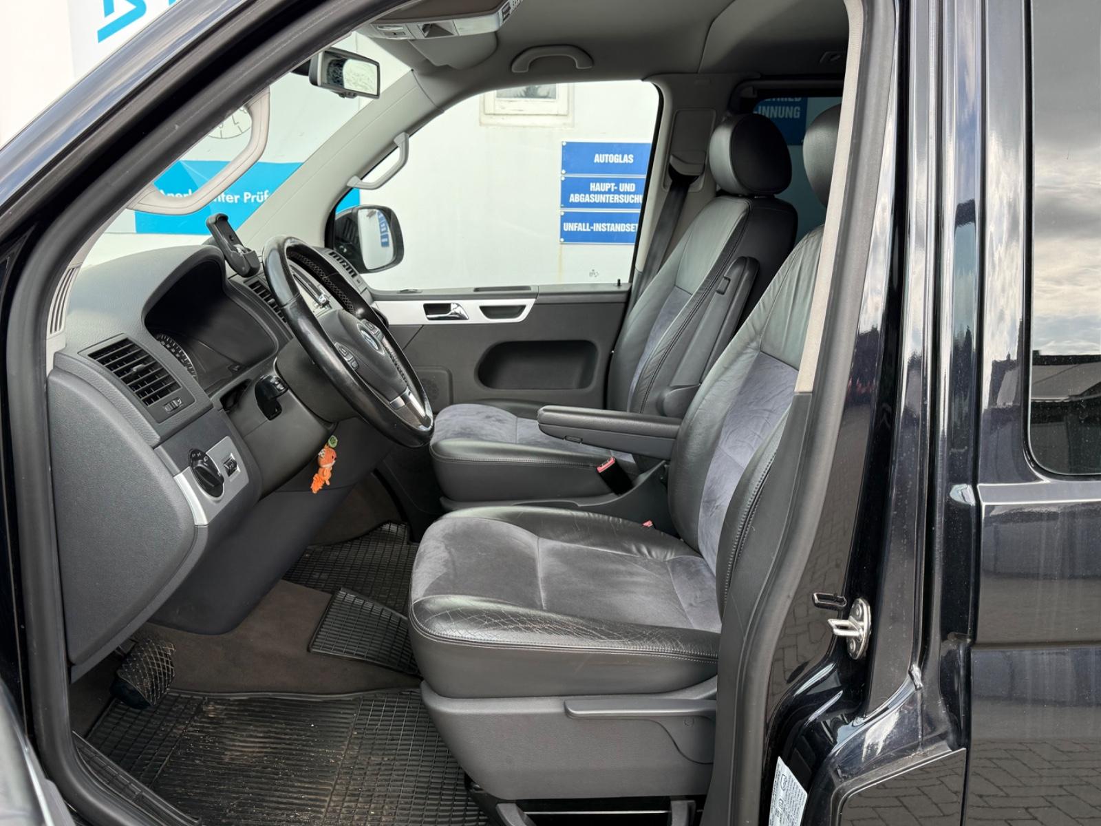 Volkswagen T5 Multivan 2.0 180ch DSG 4Motion 7 places Dynaudio Chauffage stationnaire Caméra