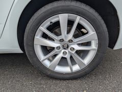 SKODA Octavia Combi 4x4 2.0TDI 150PS DSG AHK Carplay