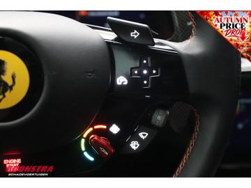 2025 Ferrari 12CILINDRI 缩略图 30