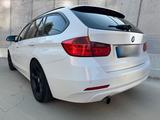 BMW !!! Hingucker ! Schwarz-Weiß-Kombi 3er Tou... - BMW i3 von privat