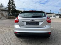 Ford Focus Lim. 1.0 Champ.Edition KLIMAA/5 TRG/HU:NEU