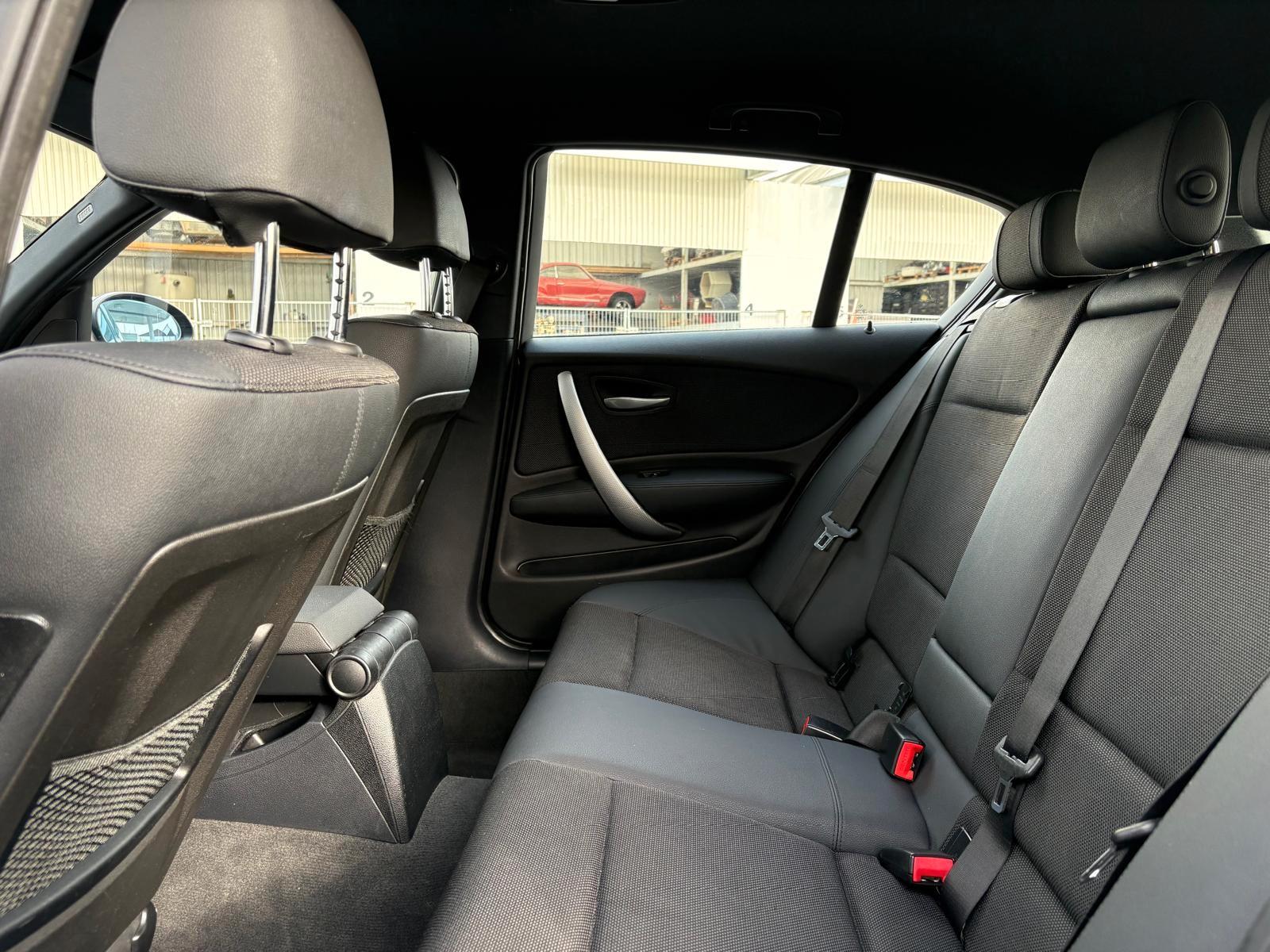 BMW 123d M-Sport 204ch - 1 ère main - Keyless - Xénon - Pneus toutes saisons - Carnet entretien