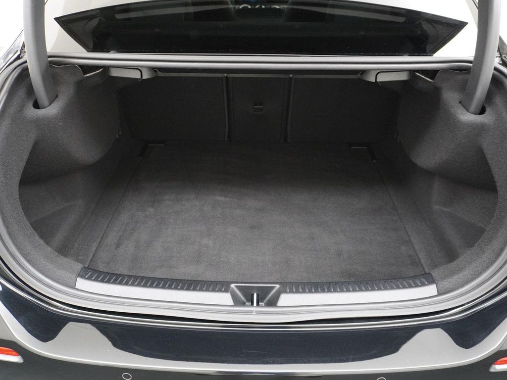 Mercedes-Benz A 180 Limousine Luxury Line | Achteruitrij kamer