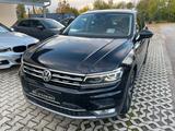 Volkswagen Tiguan 2.0 TDI 4M DSG Highline LED AHK ACC Sthzg - Volkswagen Tiguan: Leder