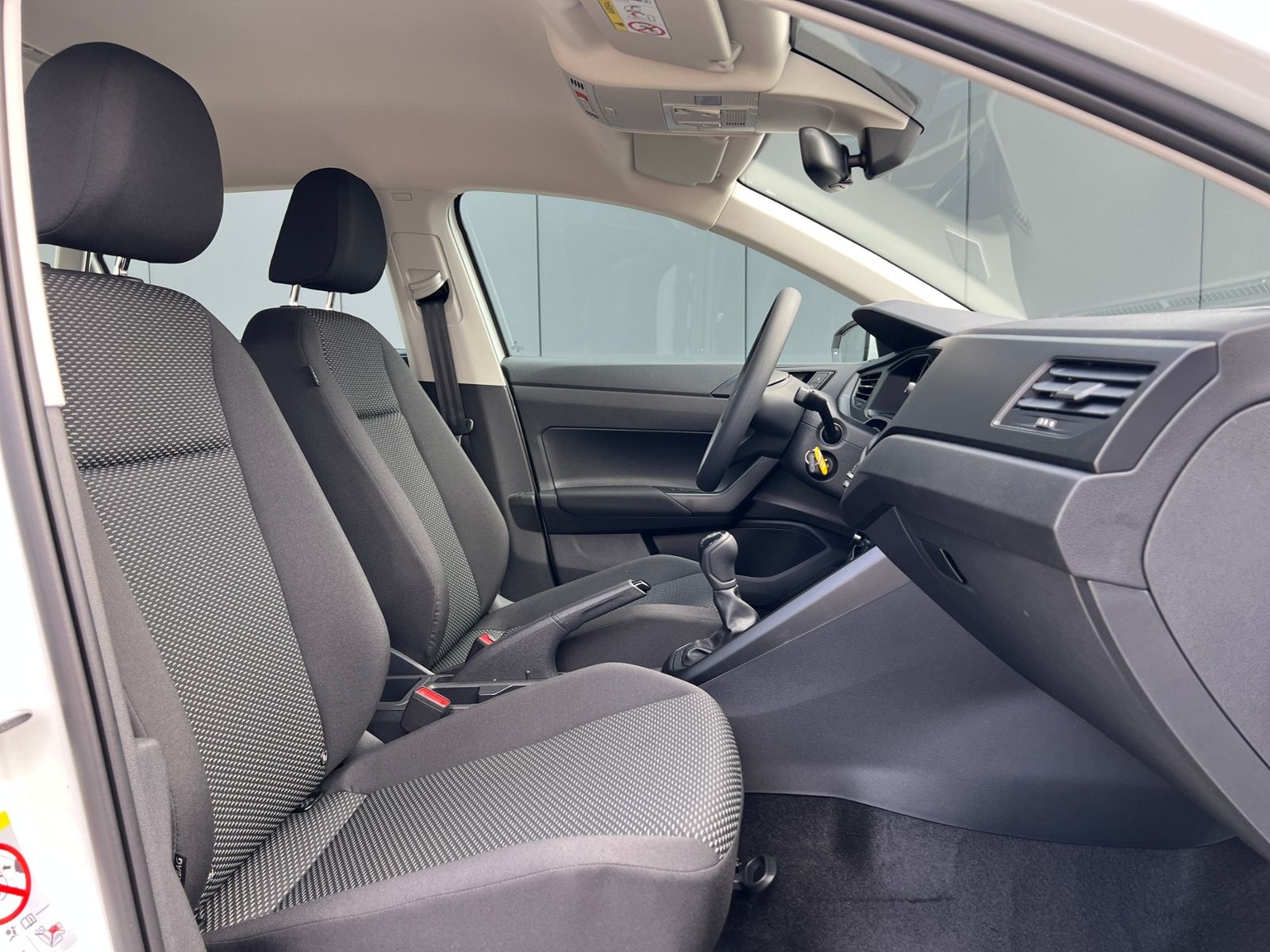 Fahrzeugabbildung Volkswagen Polo 1.0 MPI *LED, Klima, Sitzhzg., AppConnect,