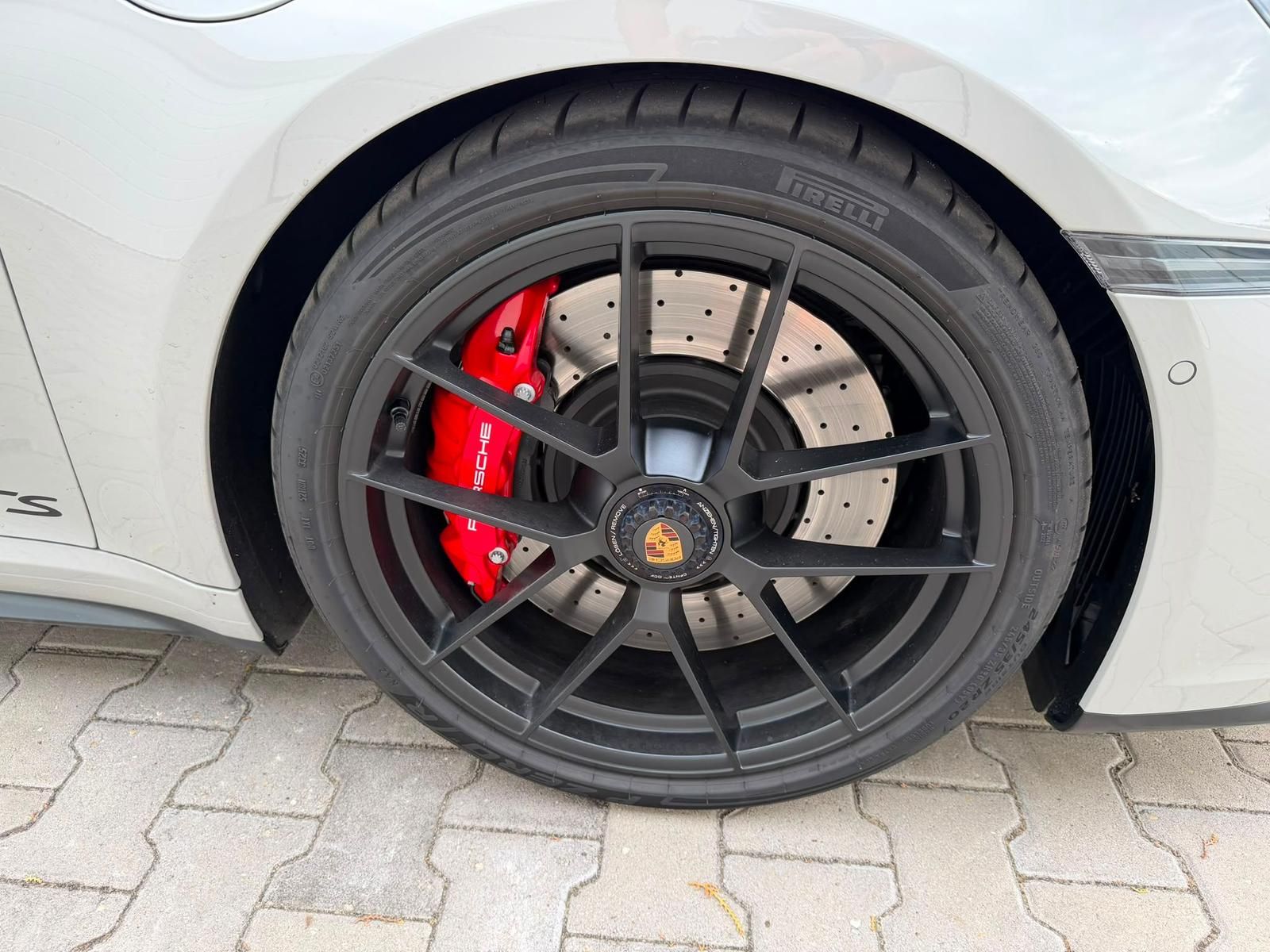 Porsche 991 911 Carrera 4 GTS Lift PASM PDLS+ BOSE Park+ foto 11
