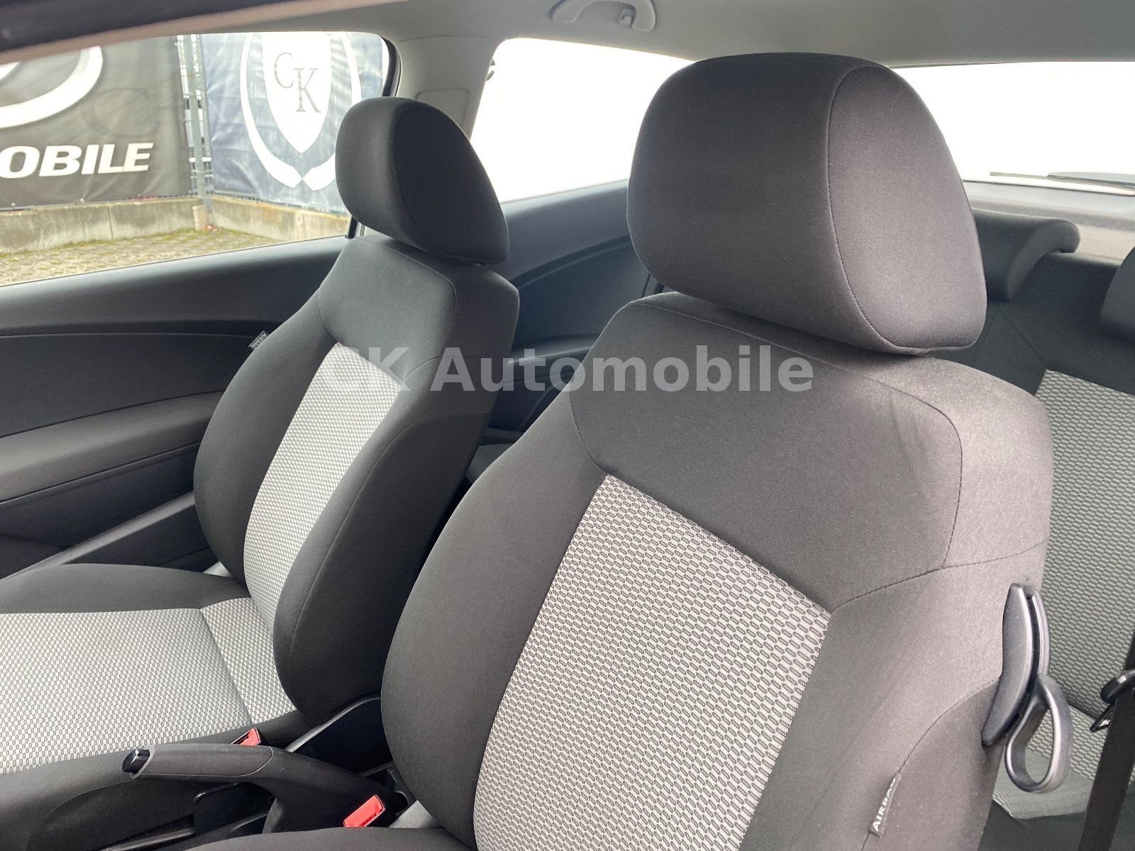 Fahrzeugabbildung Volkswagen Polo V 1.2 Trendline 3-trg./Klimaanlage