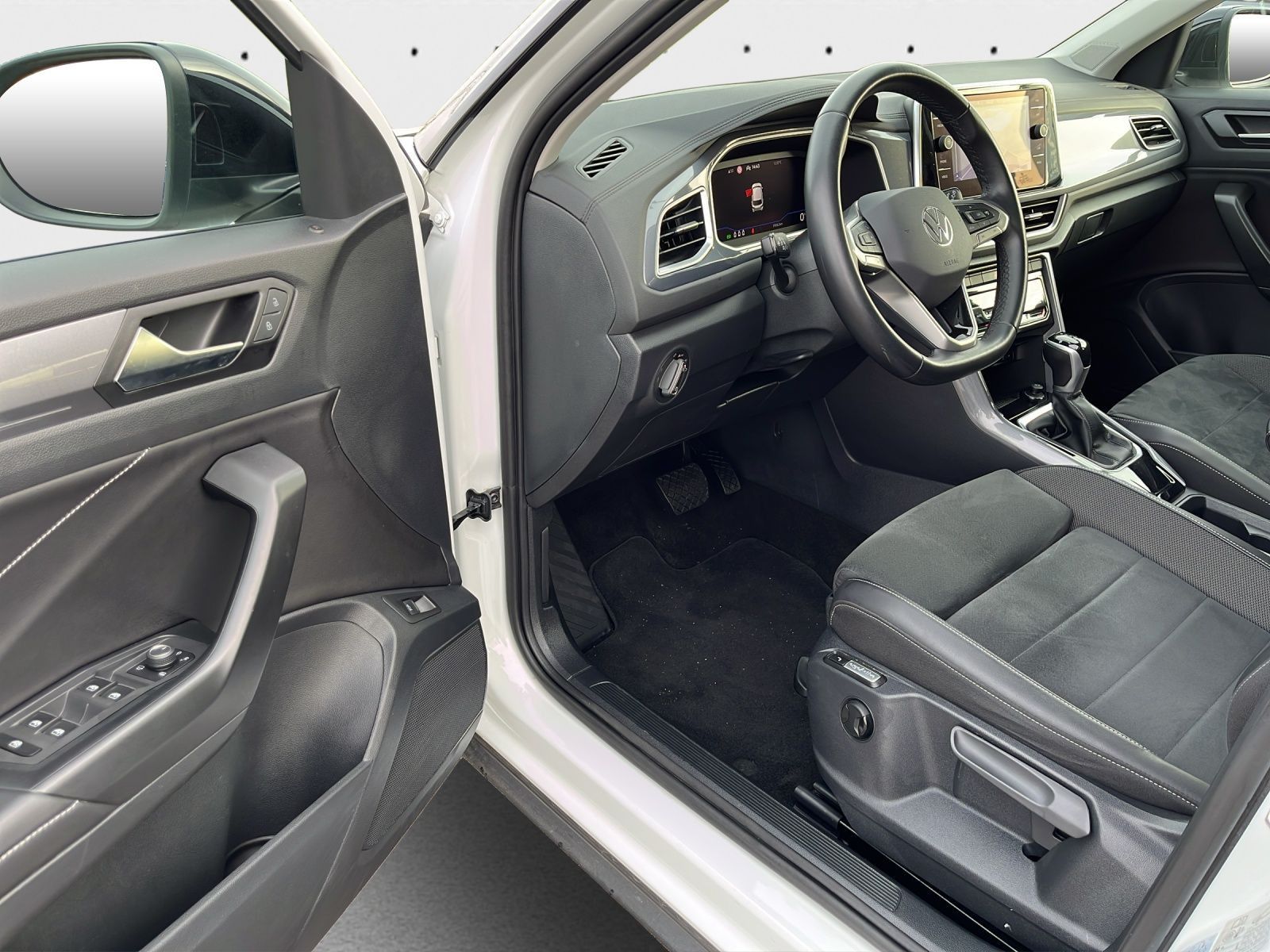 Volkswagen T-Roc - Bild 14