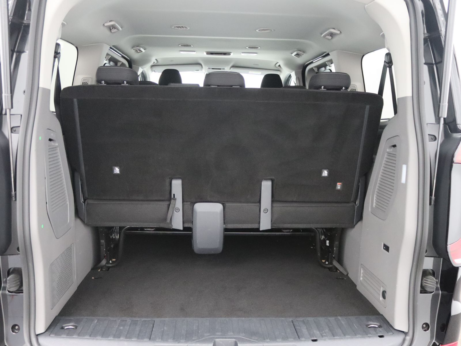 Volkswagen T7 Caravelle - Bild 9