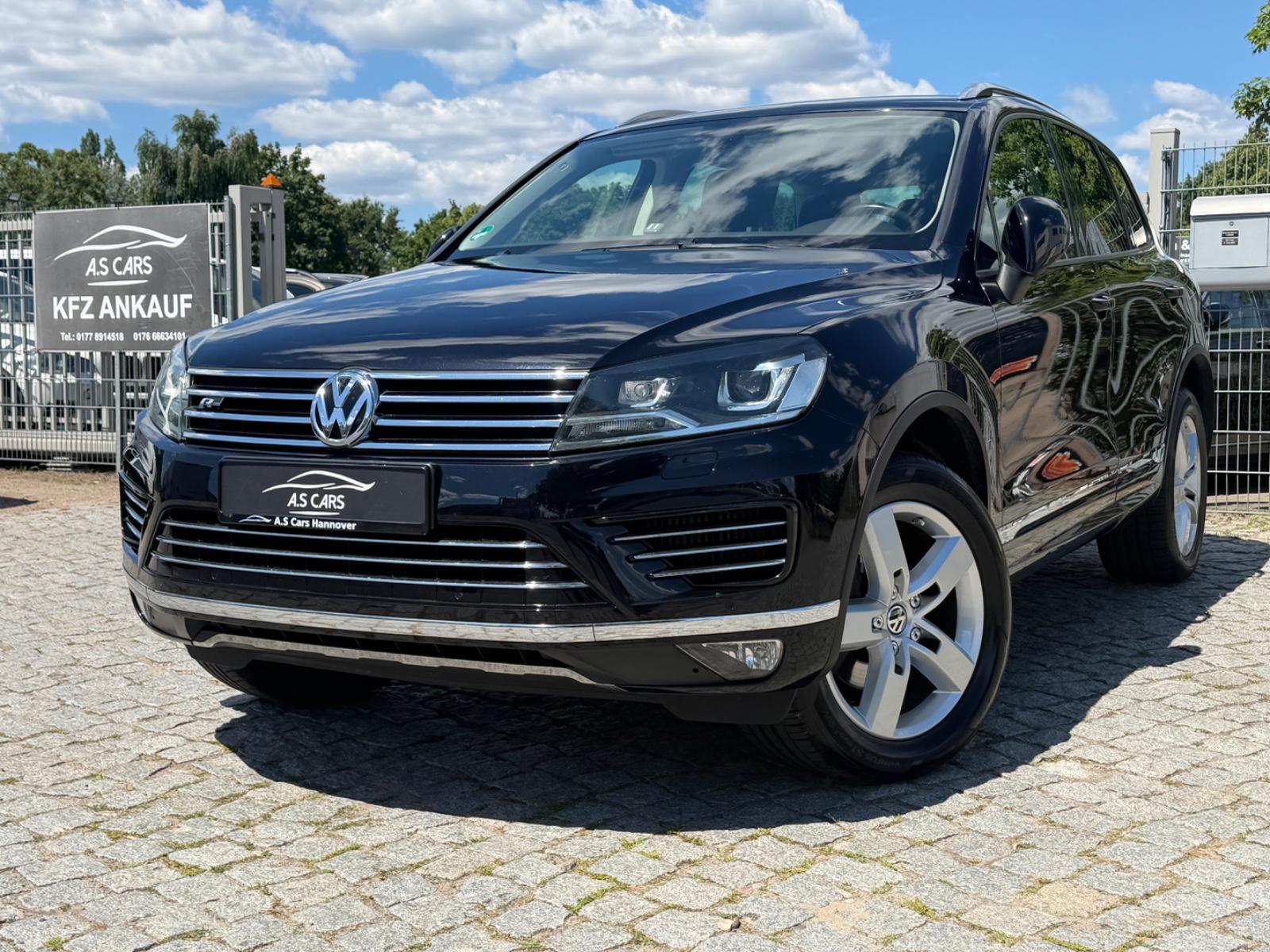 Volkswagen Touareg 3.0 TDI R line*Leder*AHK*Luftfahrwerk