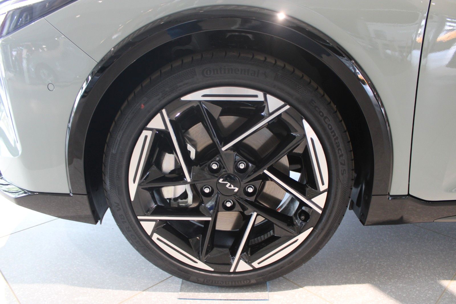 Fahrzeugabbildung Kia K4 1.6 132 kW GT-Line Sportswagon SCHIEBEDACH