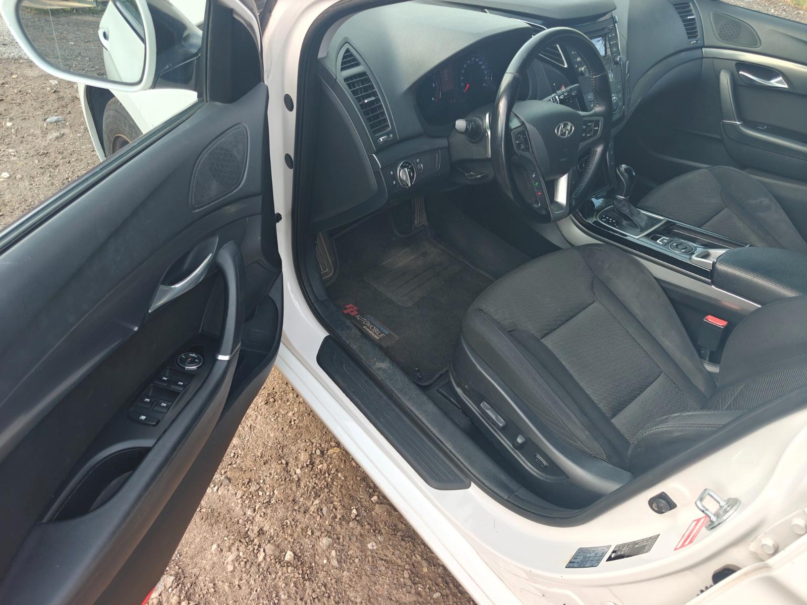 Hyundai i40 2013 — photo 7