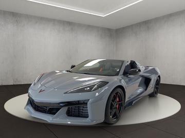 Corvette C8 2000