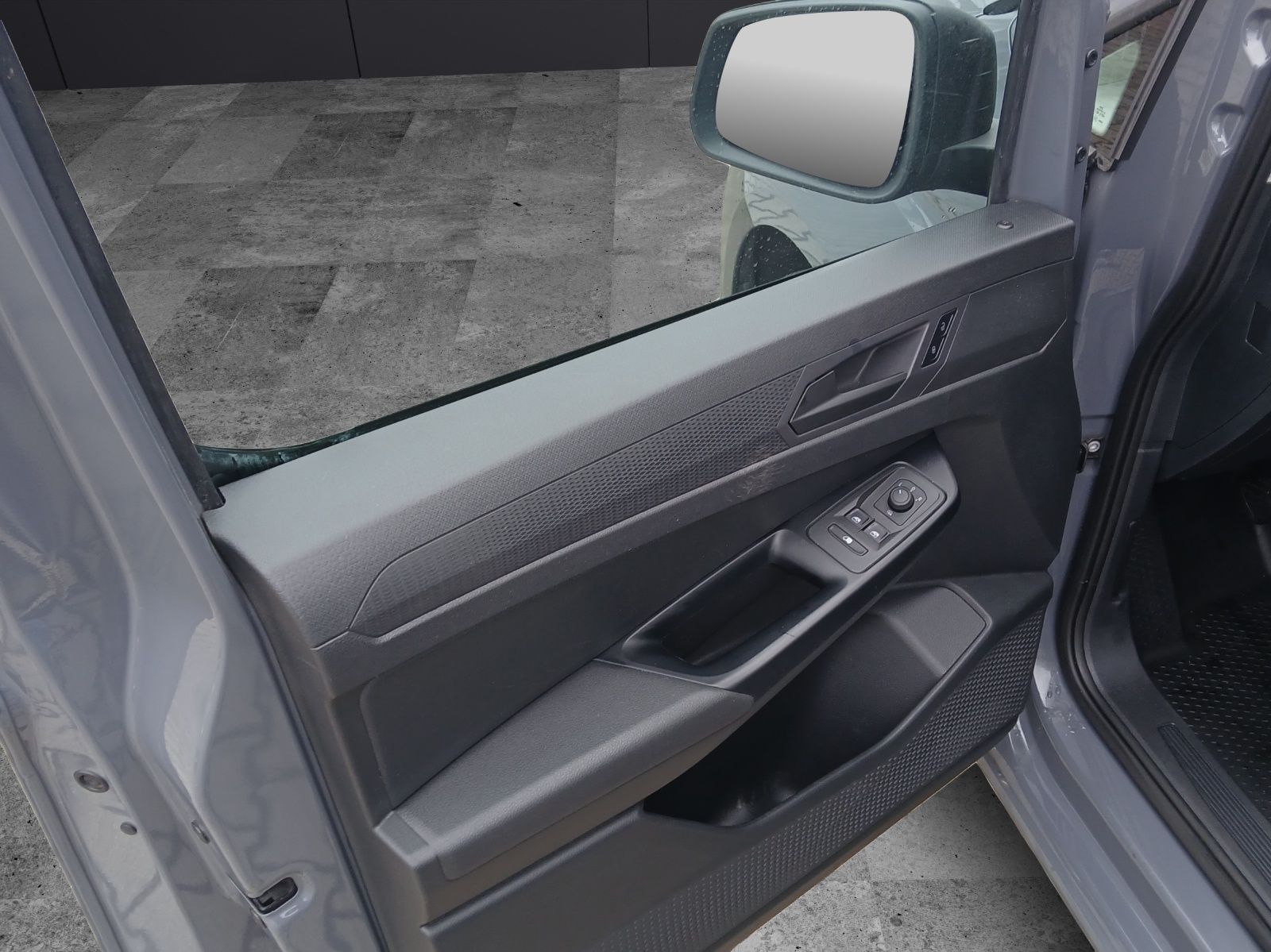 Fahrzeugabbildung Volkswagen Caddy Kasten TSI Basis AHK Klima RFK SH
