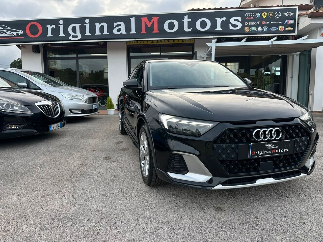 AUDI Audi A1 citycarver 35 TFSI IDENTITY BLACK/PROMO