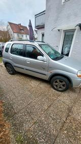 Suzuki Zu Verkaufen ein Suzuki Ignis spezial - gebrauchte Suzuki Ignis aus dem Jahr 2003