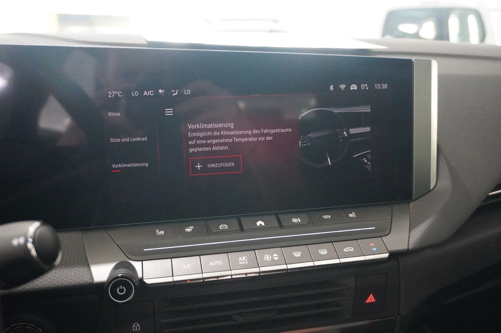 Fahrzeugabbildung Opel Astra L Lim. 1.6 HYBRID ULTIMATE NAVI/360°/PANO.