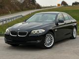 BMW F10 523i *Vollleder*M-Lenkrad*Bi-Xenon... - BMW 523 in Stuttgart