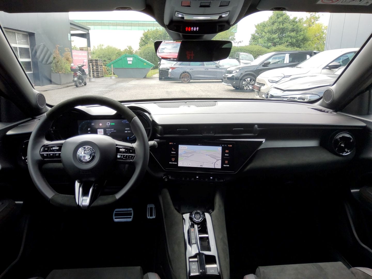 Fahrzeugabbildung Alfa Romeo Junior Veloce 280PS, Sabelt Schalensitze, TechPa